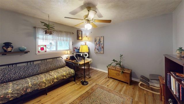 2108 Pantera Drive, Bryan, TX 77807