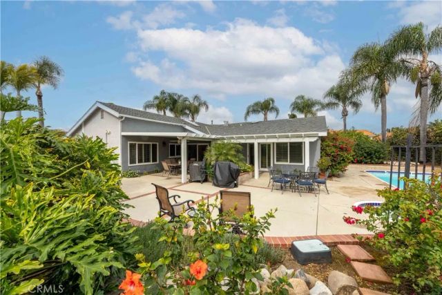 2502 W Adams Street, Santa Ana, CA 92704