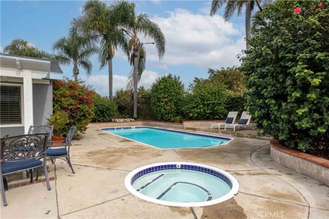 2502 W Adams Street, Santa Ana, CA 92704