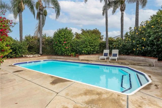 2502 W Adams Street, Santa Ana, CA 92704