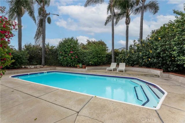 2502 W Adams Street, Santa Ana, CA 92704