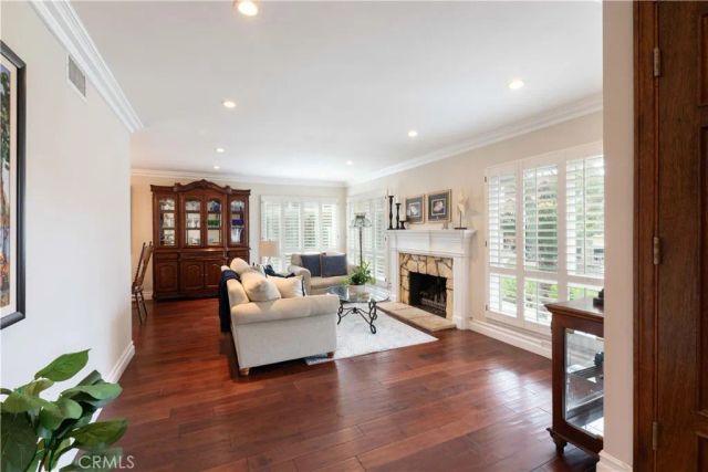 2502 W Adams Street, Santa Ana, CA 92704