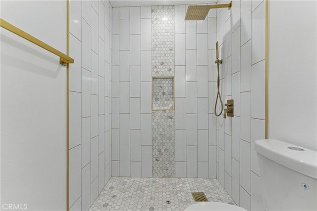 5171 S Wilton Place, Los Angeles, CA 90062