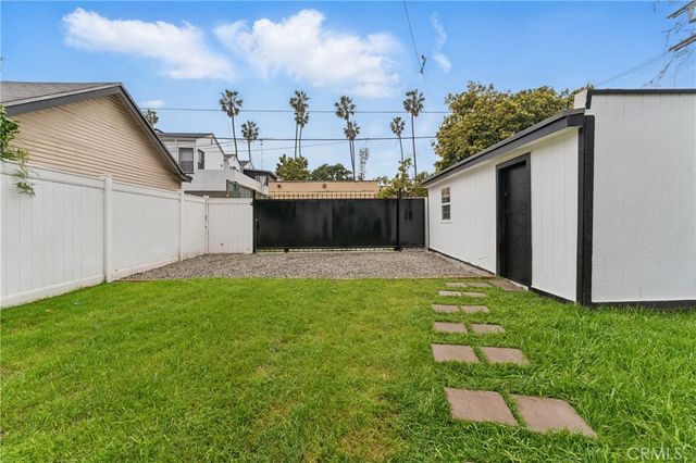 5171 S Wilton Place, Los Angeles, CA 90062