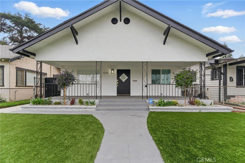5171 S Wilton Place, Los Angeles, CA 90062