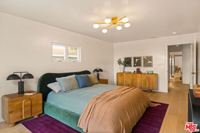 2916 Hillcrest Drive, Los Angeles, CA 90016