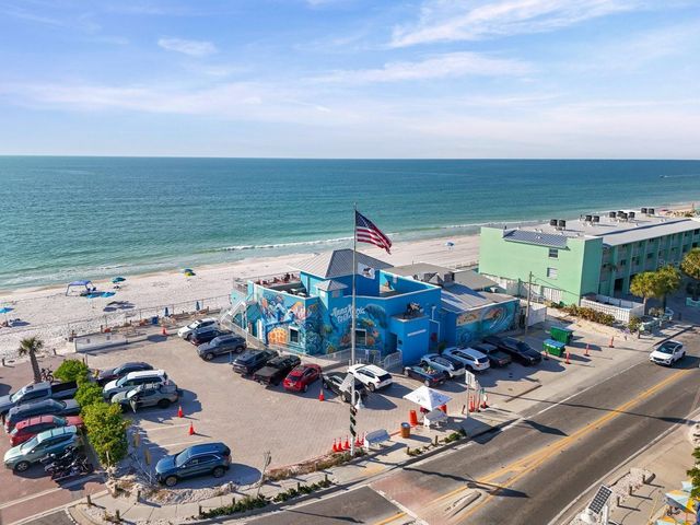 110 6TH STREET S, Bradenton Beach, FL 34217