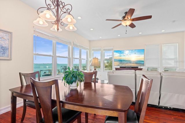 110 6TH STREET S, Bradenton Beach, FL 34217