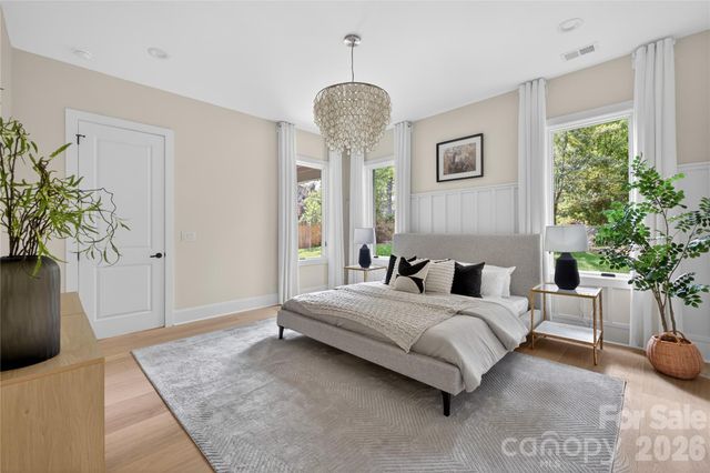 1600 E Barden Road, Charlotte, NC 28226