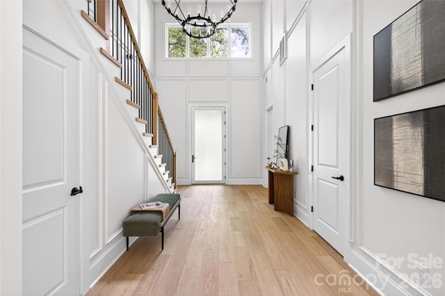 1600 E Barden Road, Charlotte, NC 28226
