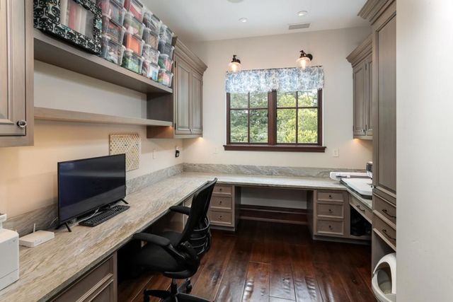 601 Lassen Park Court, Scotts Valley, CA 95066