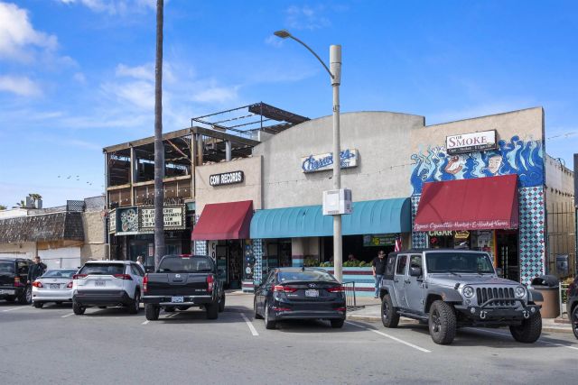 4725 Greene Street, San Diego, CA 92107
