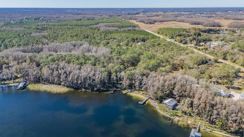 Image 15 of property listing at 5504 SUN UP ROAD, Land O Lakes, FL 34638