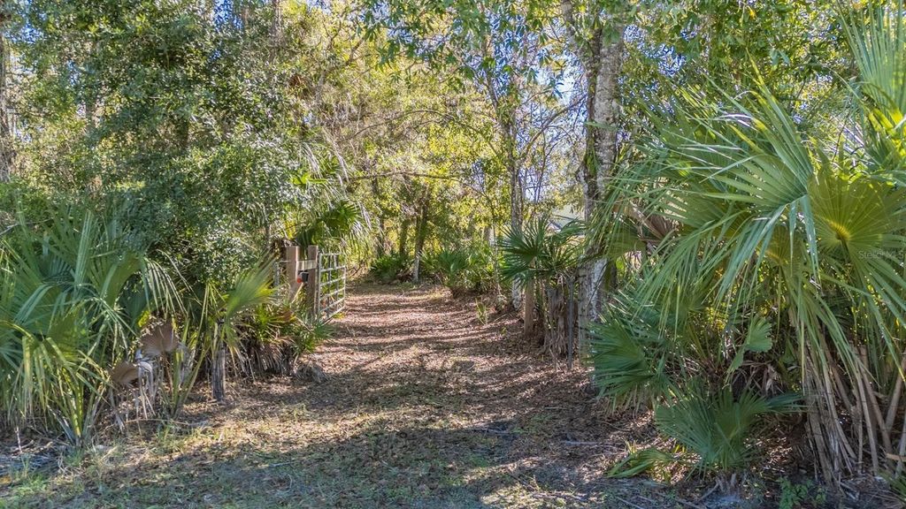 Image 17 of property listing at 5504 SUN UP ROAD, Land O Lakes, FL 34638