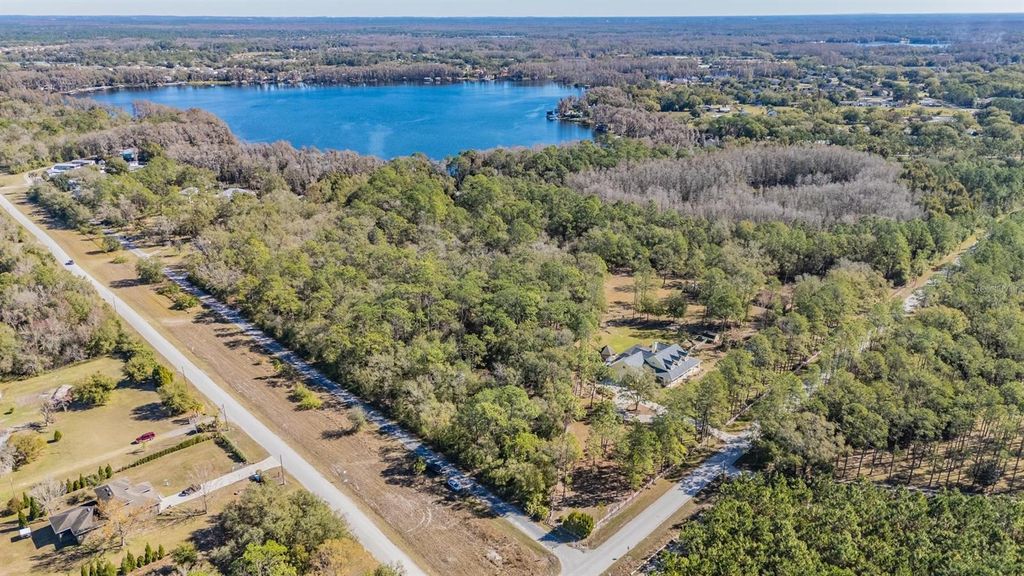 Image 5 of property listing at 5504 SUN UP ROAD, Land O Lakes, FL 34638