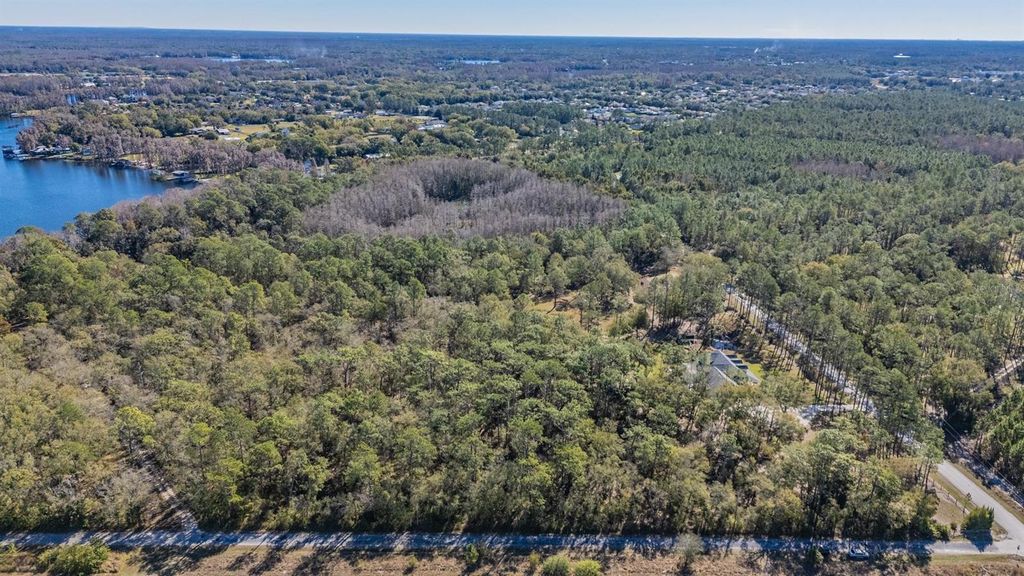 Image 7 of property listing at 5504 SUN UP ROAD, Land O Lakes, FL 34638