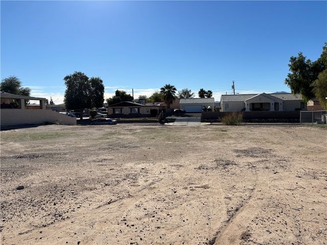 2510 S Via Arroyo Drive, Bullhead City, AZ 86442
