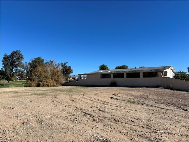 2510 S Via Arroyo Drive, Bullhead City, AZ 86442