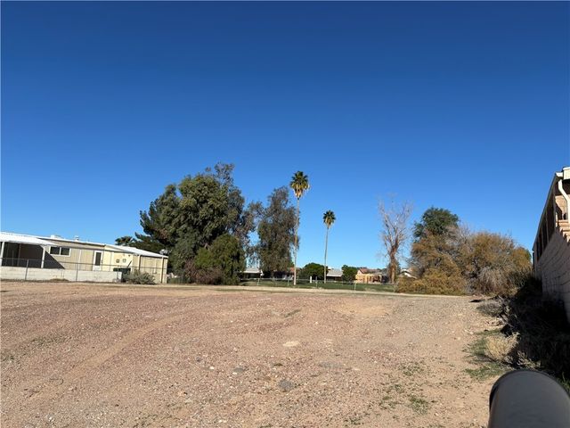 2510 S Via Arroyo Drive, Bullhead City, AZ 86442