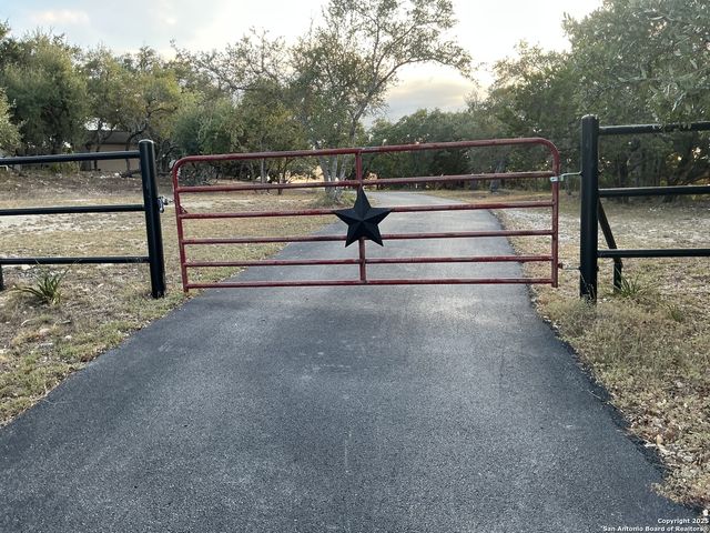 1524 freshwater, Bulverde, TX 78163