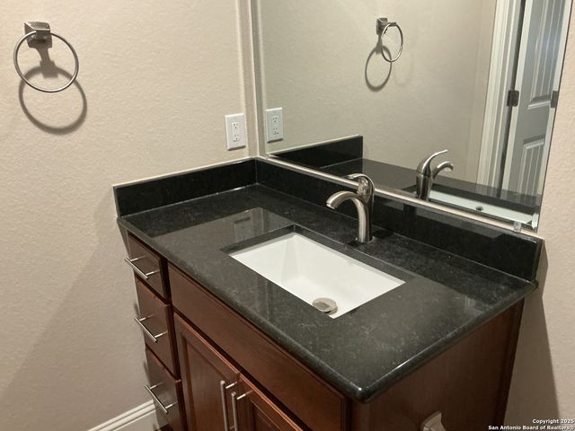 1524 freshwater, Bulverde, TX 78163