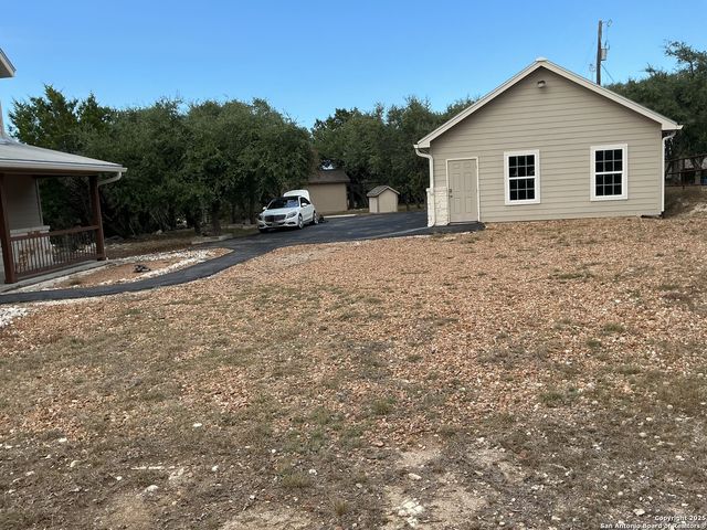1524 freshwater, Bulverde, TX 78163