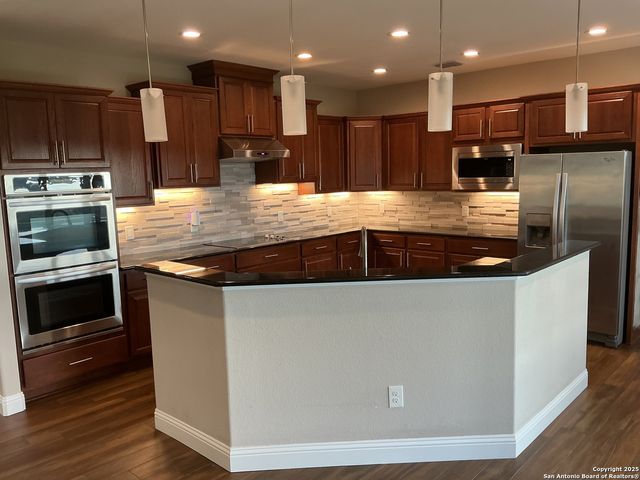 1524 freshwater, Bulverde, TX 78163