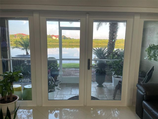 307 SW 120th Avenue 307, Pembroke Pines, FL 33025