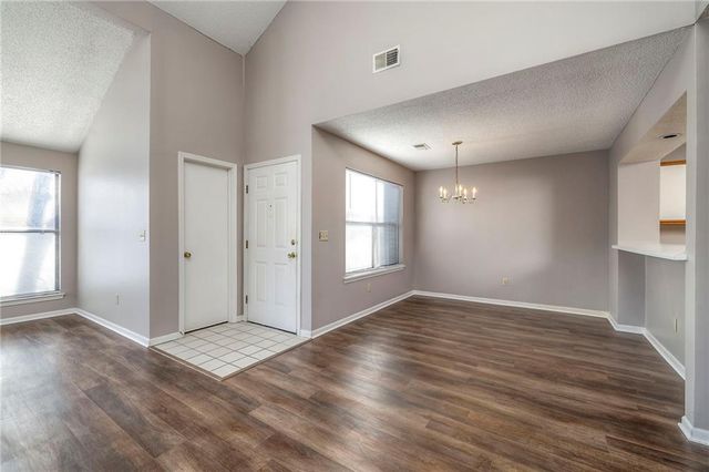 8848 W 106th Terrace, Overland Park, KS 66212