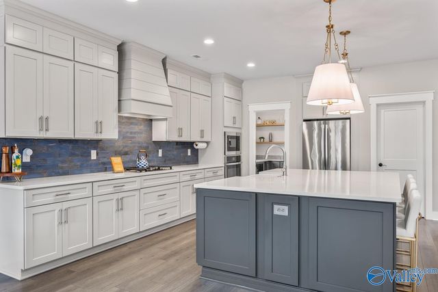 10 Hidden Grove Circle, Huntsville, AL 35803