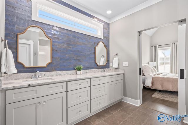 10 Hidden Grove Circle, Huntsville, AL 35803