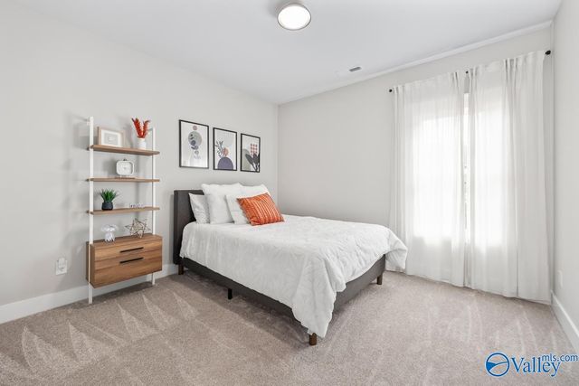 10 Hidden Grove Circle, Huntsville, AL 35803