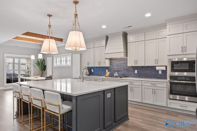 10 Hidden Grove Circle, Huntsville, AL 35803