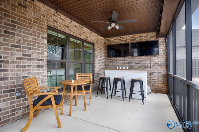 10 Hidden Grove Circle, Huntsville, AL 35803