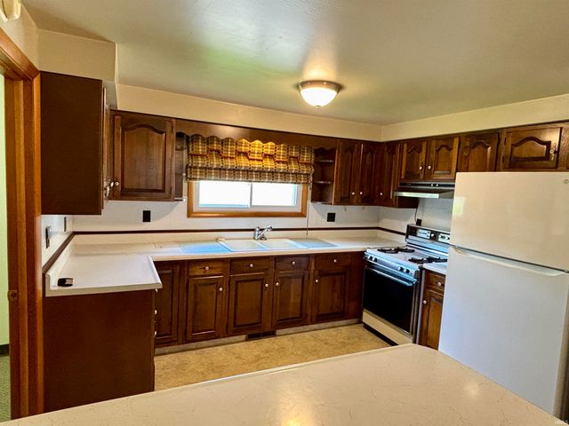 1210 S McKinley Ave Avenue, Princeton, IN 47670