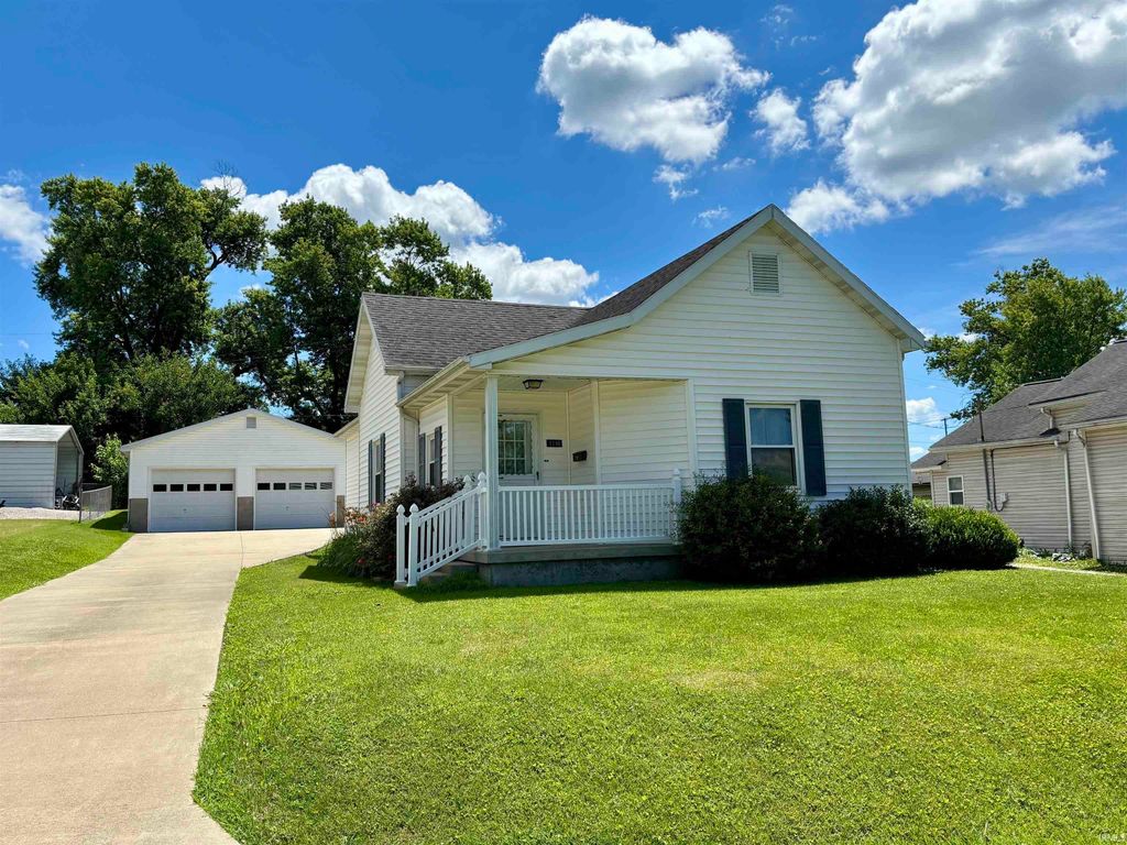 1210 S McKinley Ave Avenue, Princeton, IN 47670