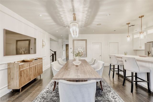 2301 Driftwood Drive, Las Vegas, NV 89107