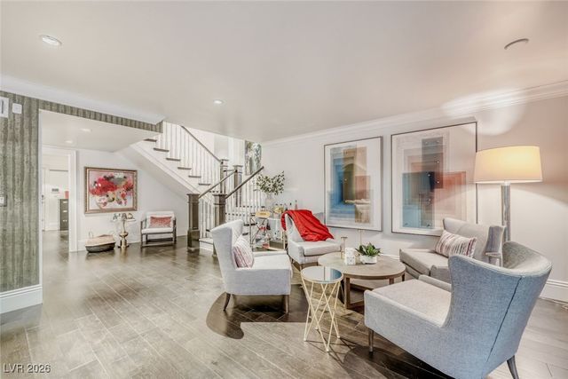 2301 Driftwood Drive, Las Vegas, NV 89107