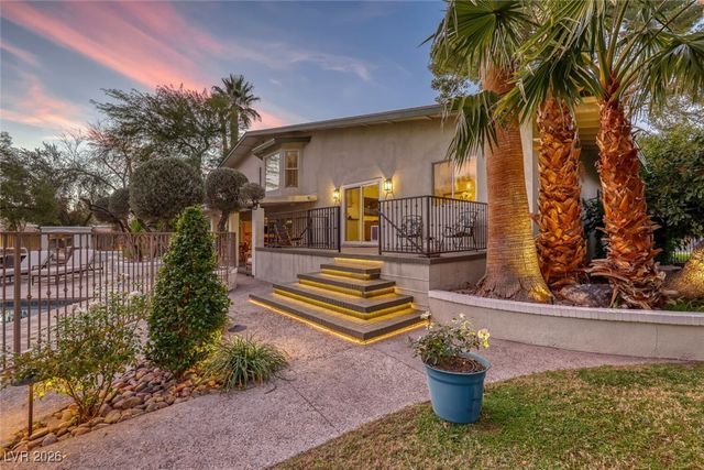 2301 Driftwood Drive, Las Vegas, NV 89107