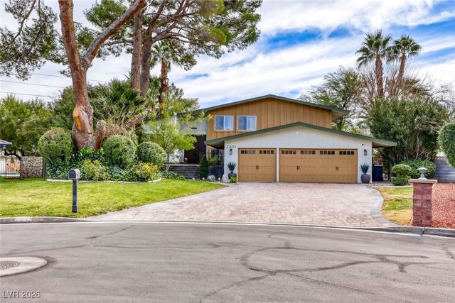 2301 Driftwood Drive, Las Vegas, NV 89107