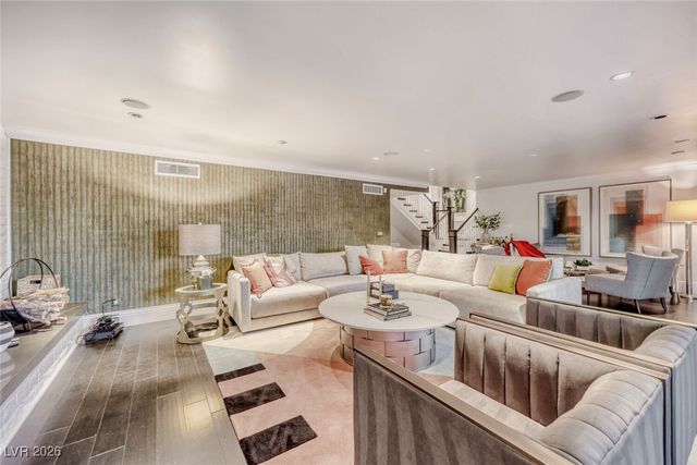 2301 Driftwood Drive, Las Vegas, NV 89107