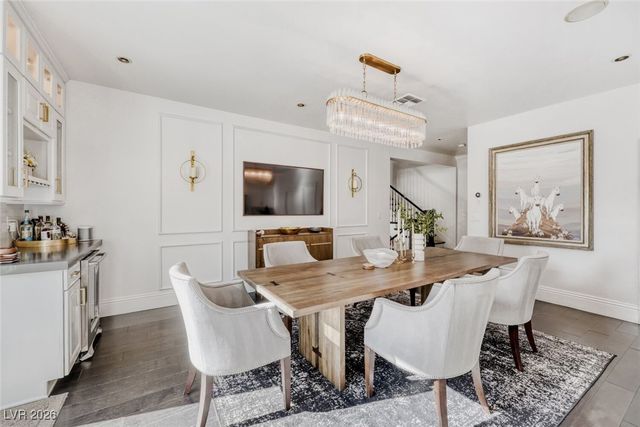 2301 Driftwood Drive, Las Vegas, NV 89107