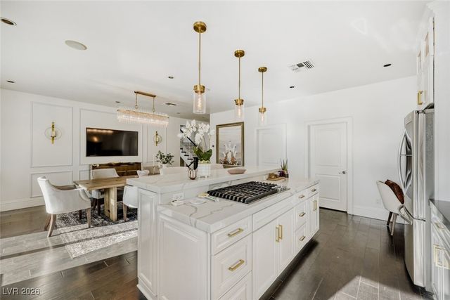 2301 Driftwood Drive, Las Vegas, NV 89107