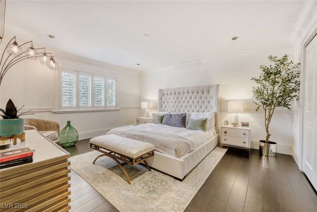 2301 Driftwood Drive, Las Vegas, NV 89107