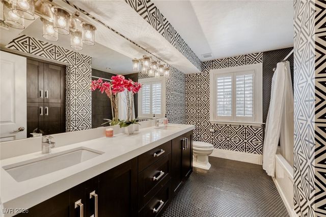 2301 Driftwood Drive, Las Vegas, NV 89107