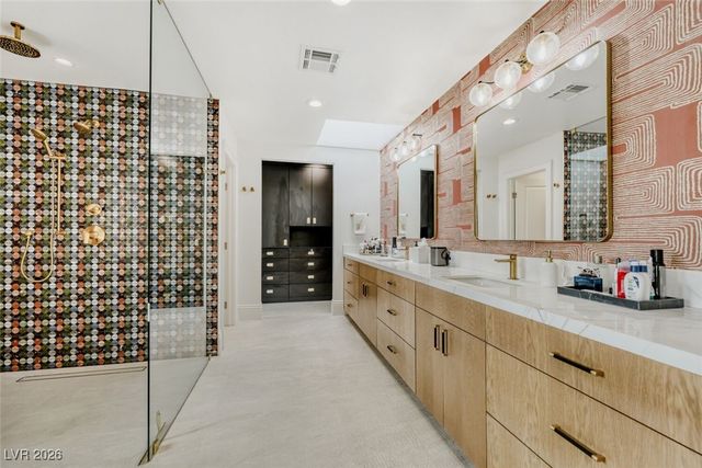 2301 Driftwood Drive, Las Vegas, NV 89107