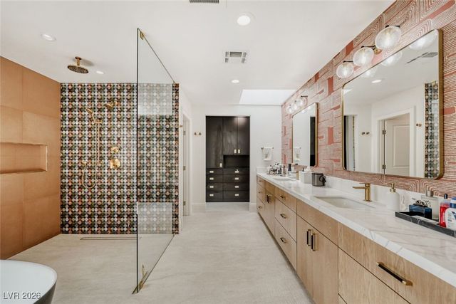 2301 Driftwood Drive, Las Vegas, NV 89107