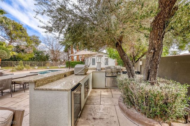 2301 Driftwood Drive, Las Vegas, NV 89107