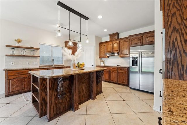 6530 Picante Dr, Corpus Christi, TX 78414