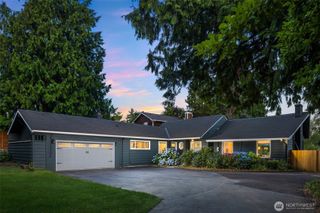 2137 N 128TH Street, Seattle, WA 98133